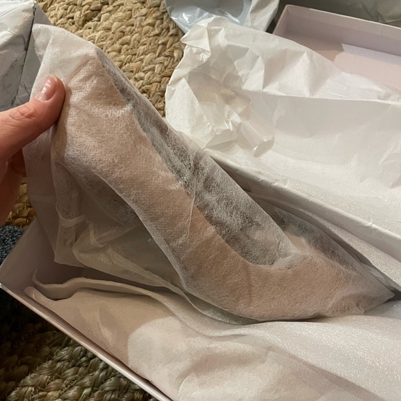 Patent Nude Low Heel - Picture 6 of 8